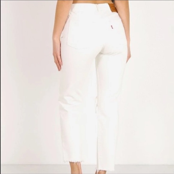 Levi’s - Picture 4 of 6